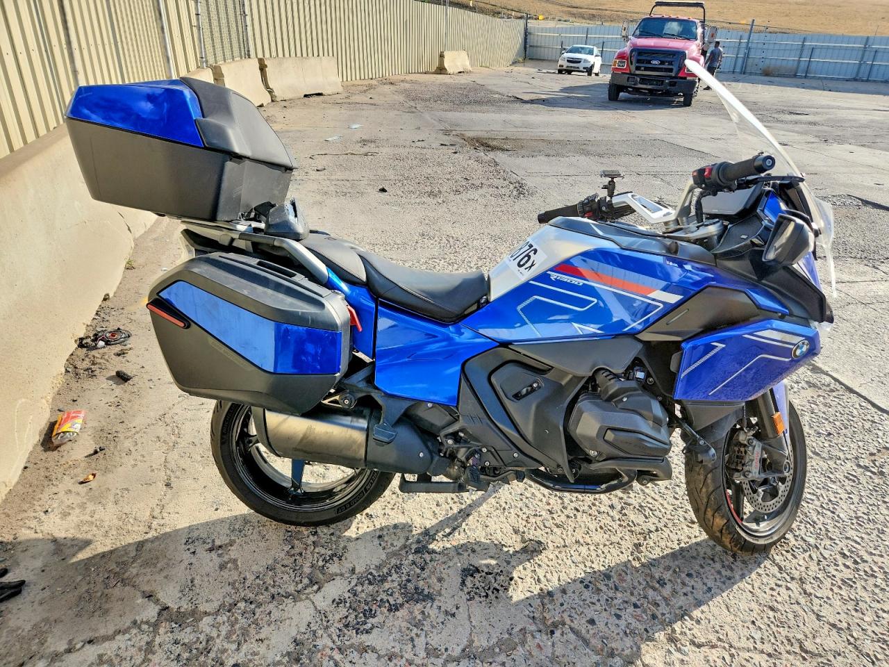 2026 BMW R 1300