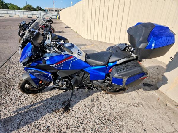 2026 BMW R 1300