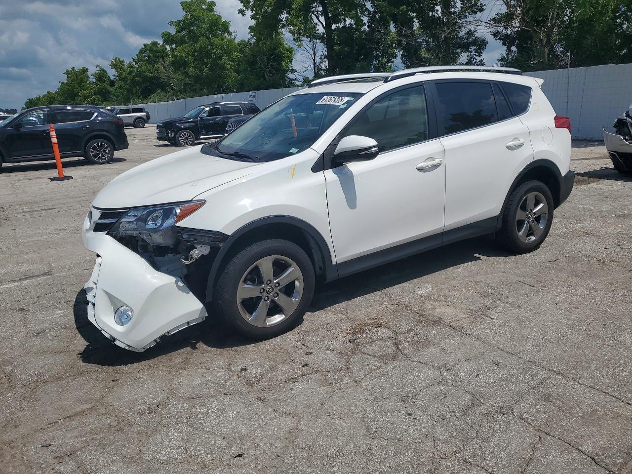 2015 TOYOTA RAV4 XLE (M Grade)