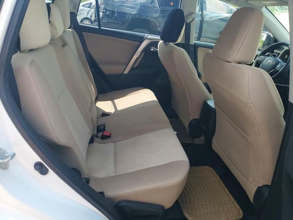 2015 TOYOTA RAV4 XLE (M Grade)