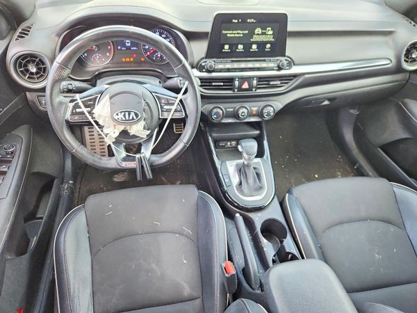 2021 KIA FORTE GT Line