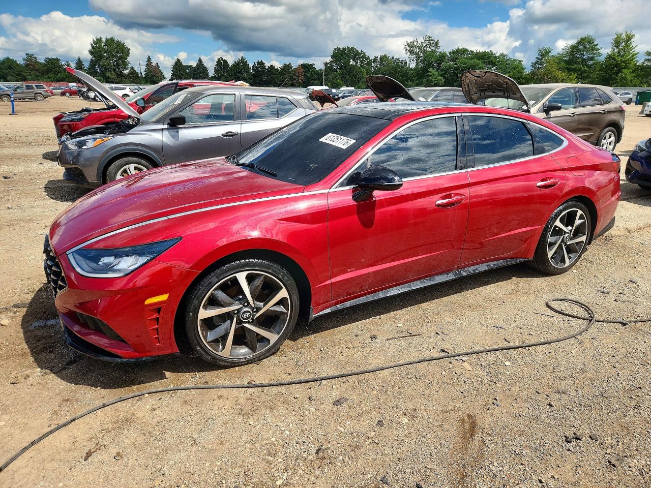 2023 HYUNDAI SONATA SEL Plus — Front 3/4