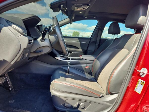 2023 HYUNDAI SONATA SEL Plus — DENT