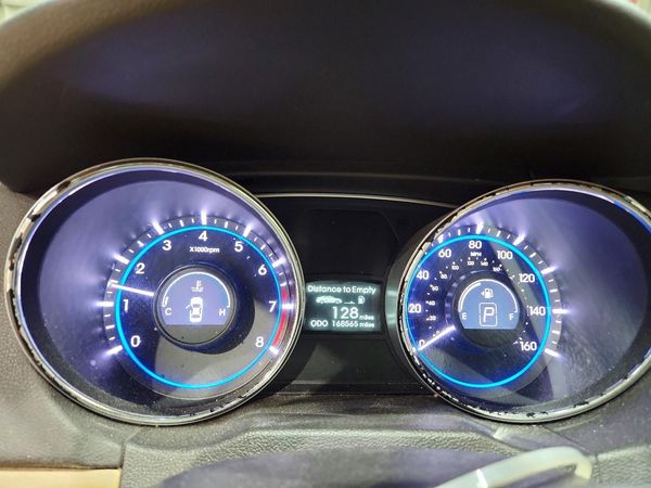 2014 HYUNDAI SONATA GLS/ GLS Popular