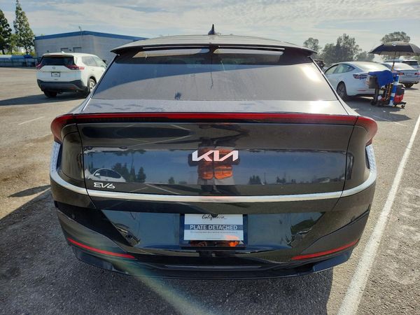 2025 KIA EV6
