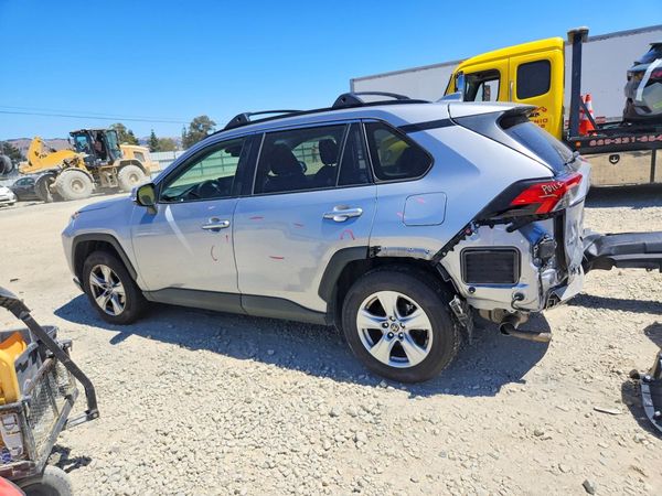 2019 TOYOTA RAV4