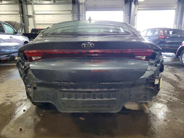 2021 KIA K5 LXS