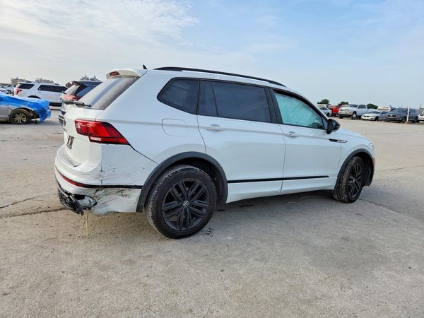 2022 VOLKSWAGEN TIGUAN