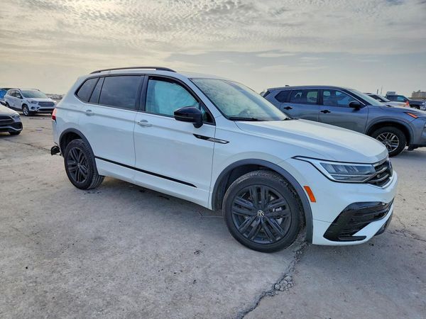 2022 VOLKSWAGEN TIGUAN