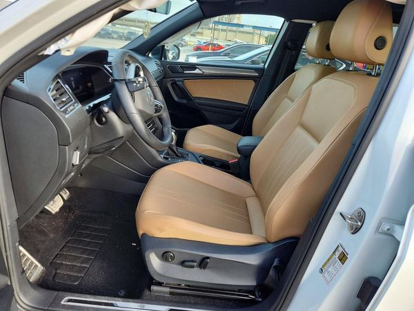 2022 VOLKSWAGEN TIGUAN