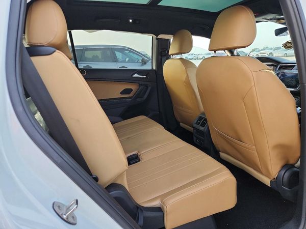 2022 VOLKSWAGEN TIGUAN