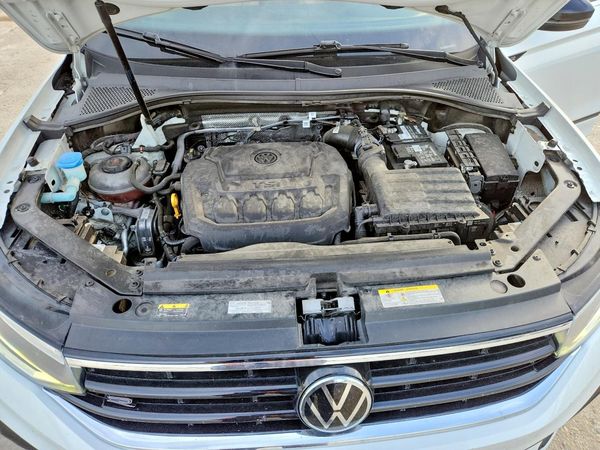 2022 VOLKSWAGEN TIGUAN