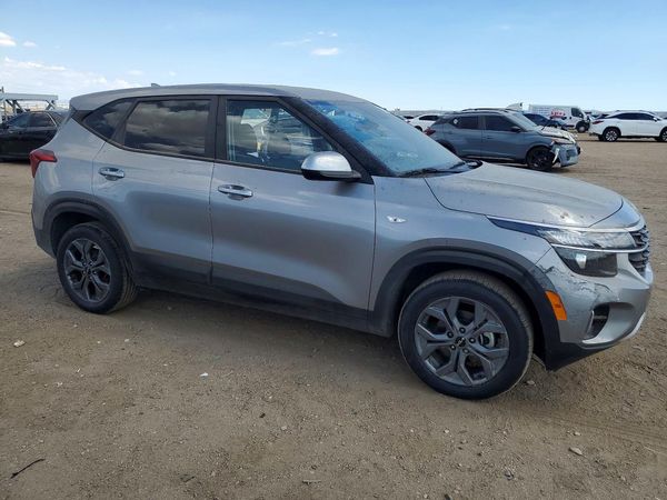 2026 KIA SELTOS LX