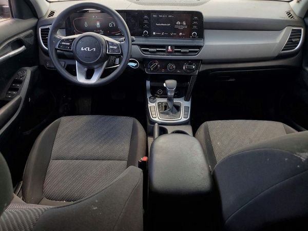 2026 KIA SELTOS LX