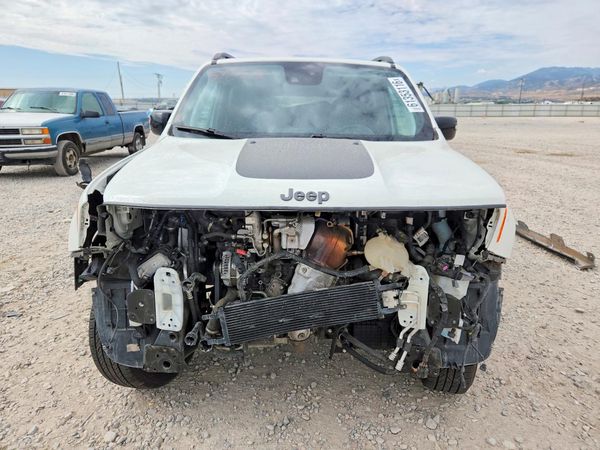 2022 JEEP RENEGADE TRAILHAWK 4X4