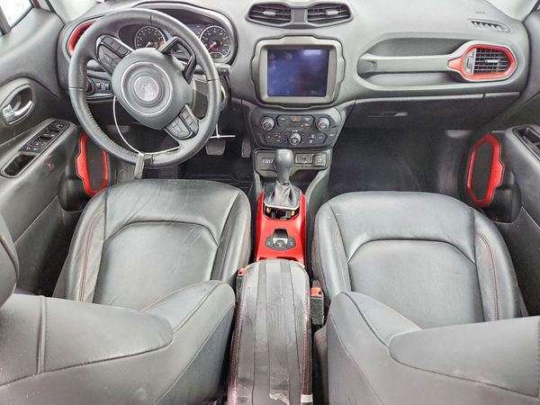 2022 JEEP RENEGADE TRAILHAWK 4X4