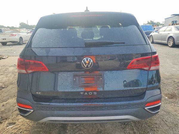 2022 VOLKSWAGEN TAOS SE