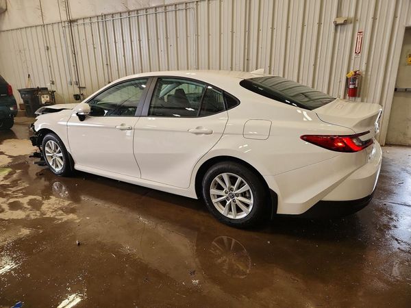 2026 TOYOTA CAMRY