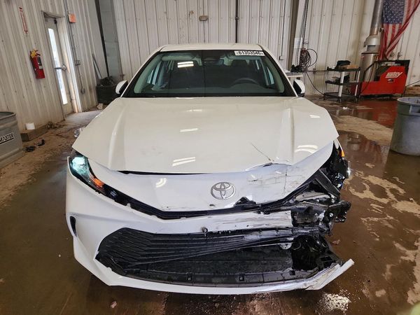 2026 TOYOTA CAMRY