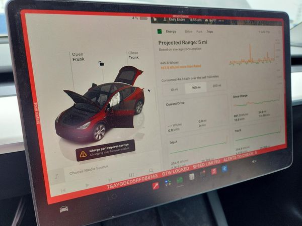 2024 TESLA MODEL Y