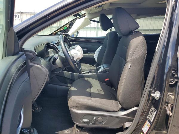 2022 HYUNDAI TUCSON SEL Convenience Pkg — DENT