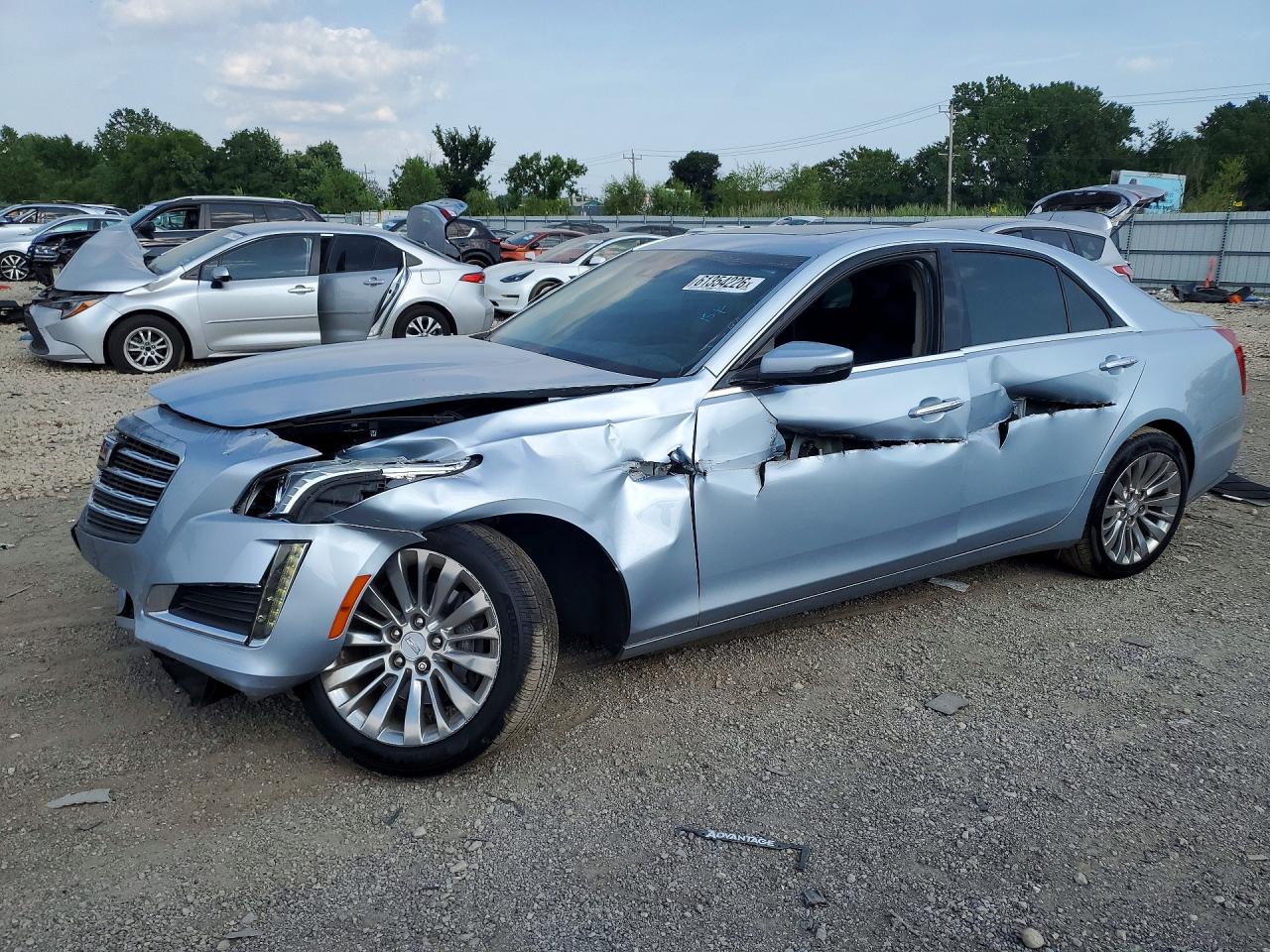 2017 CADILLAC CTS Luxury