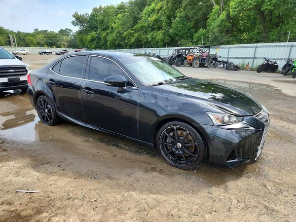 2017 LEXUS IS