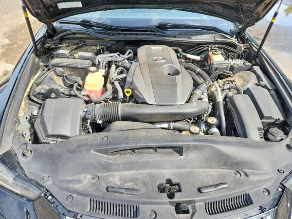 2017 LEXUS IS