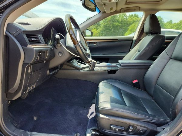 2013 LEXUS ES 350
