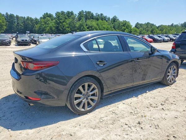 2019 MAZDA 3
