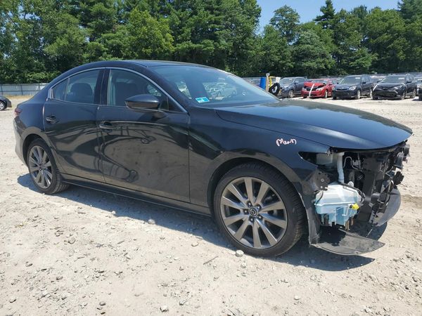 2019 MAZDA 3