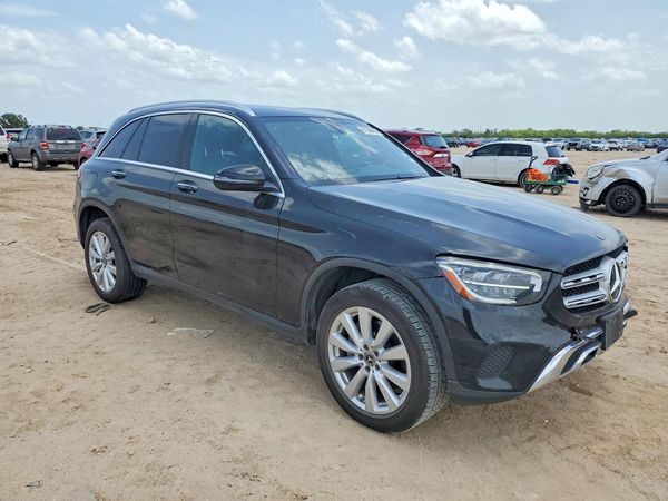 2020 MERCEDES-BENZ GLC GLC300