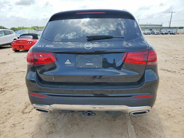 2020 MERCEDES-BENZ GLC GLC300