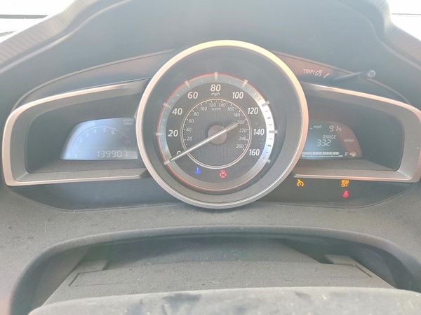 2016 MAZDA 3 SE