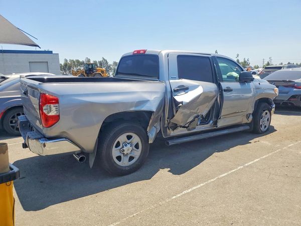 2016 TOYOTA TUNDRA