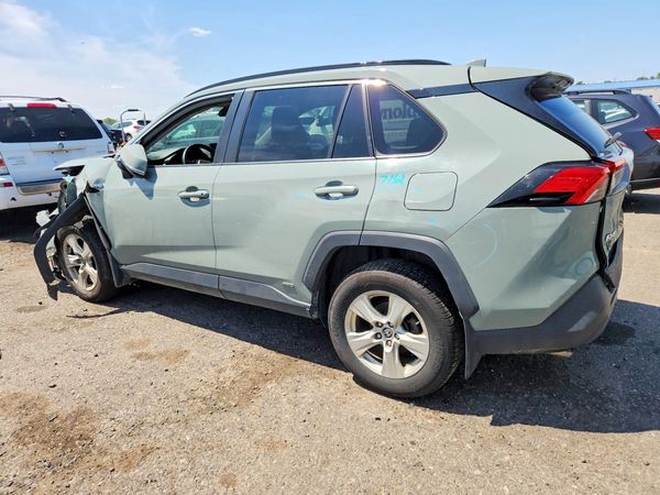 2021 TOYOTA RAV4 XLE HV