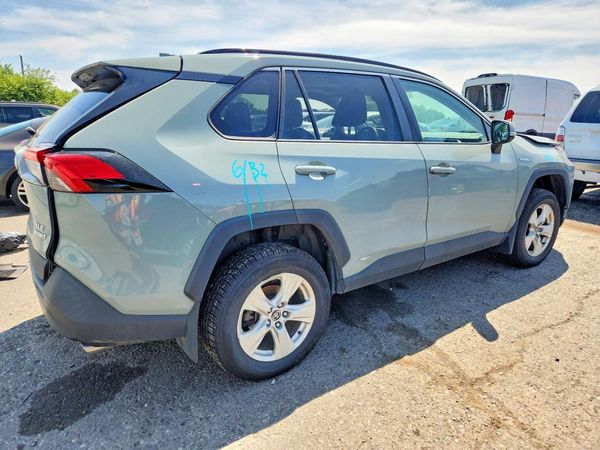 2021 TOYOTA RAV4 XLE HV