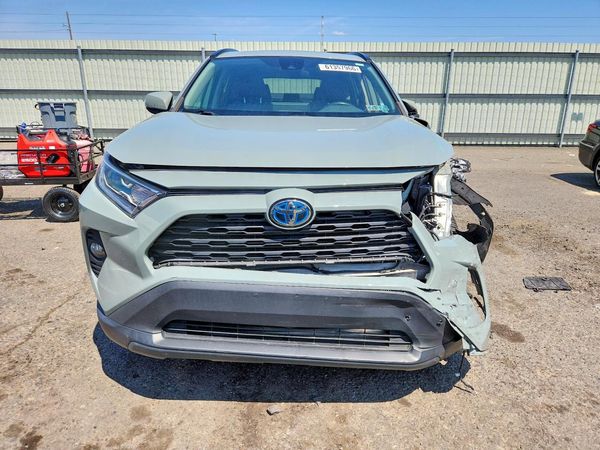 2021 TOYOTA RAV4 XLE HV