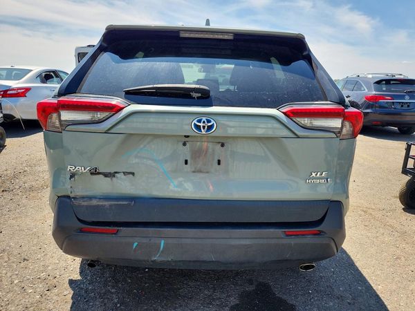 2021 TOYOTA RAV4 XLE HV
