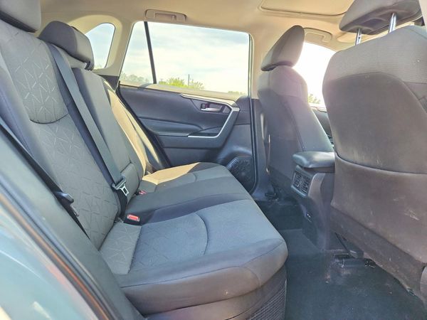 2021 TOYOTA RAV4 XLE HV