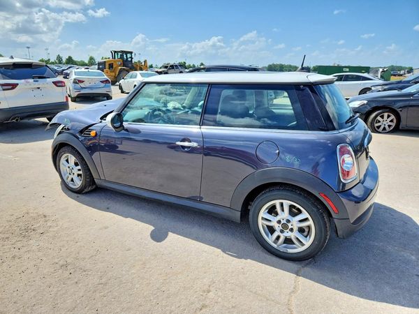 2012 MINI COOPER