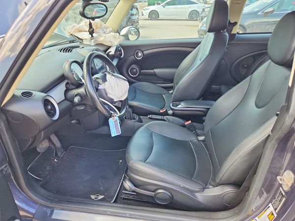 2012 MINI COOPER