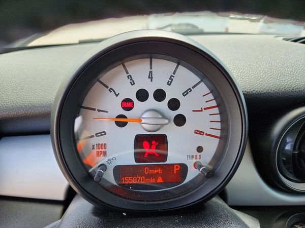 2012 MINI COOPER