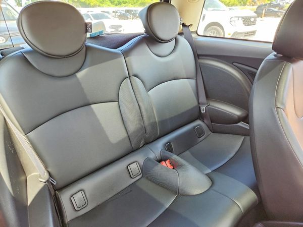 2012 MINI COOPER