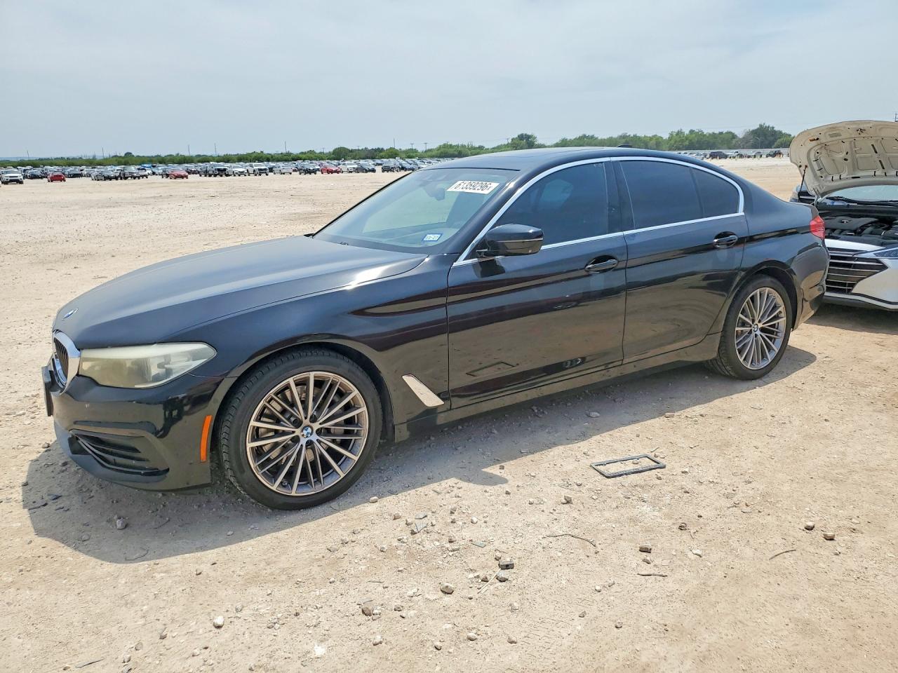 2019 BMW 530