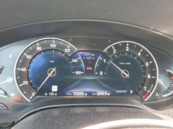 2019 BMW 530