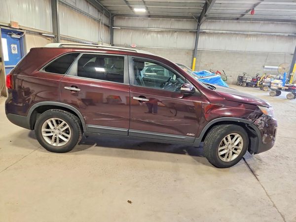 2015 KIA SORENTO GL