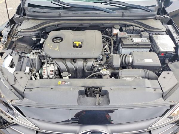 2019 HYUNDAI ELANTRA
