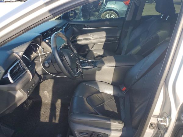2018 TOYOTA CAMRY