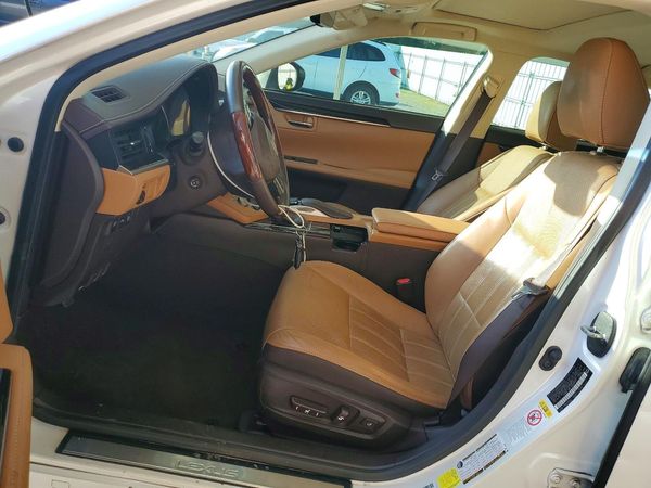 2018 LEXUS ES 350
